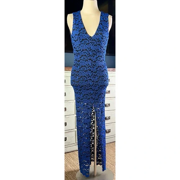 Alice + Olivia | Dresses | Alice Olivia Lace Maxi Dress | Poshmark